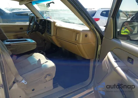 2002 Chevrolet Silverado 1500 Ls from USA, damaged, VIN 2GCEC19V221337813